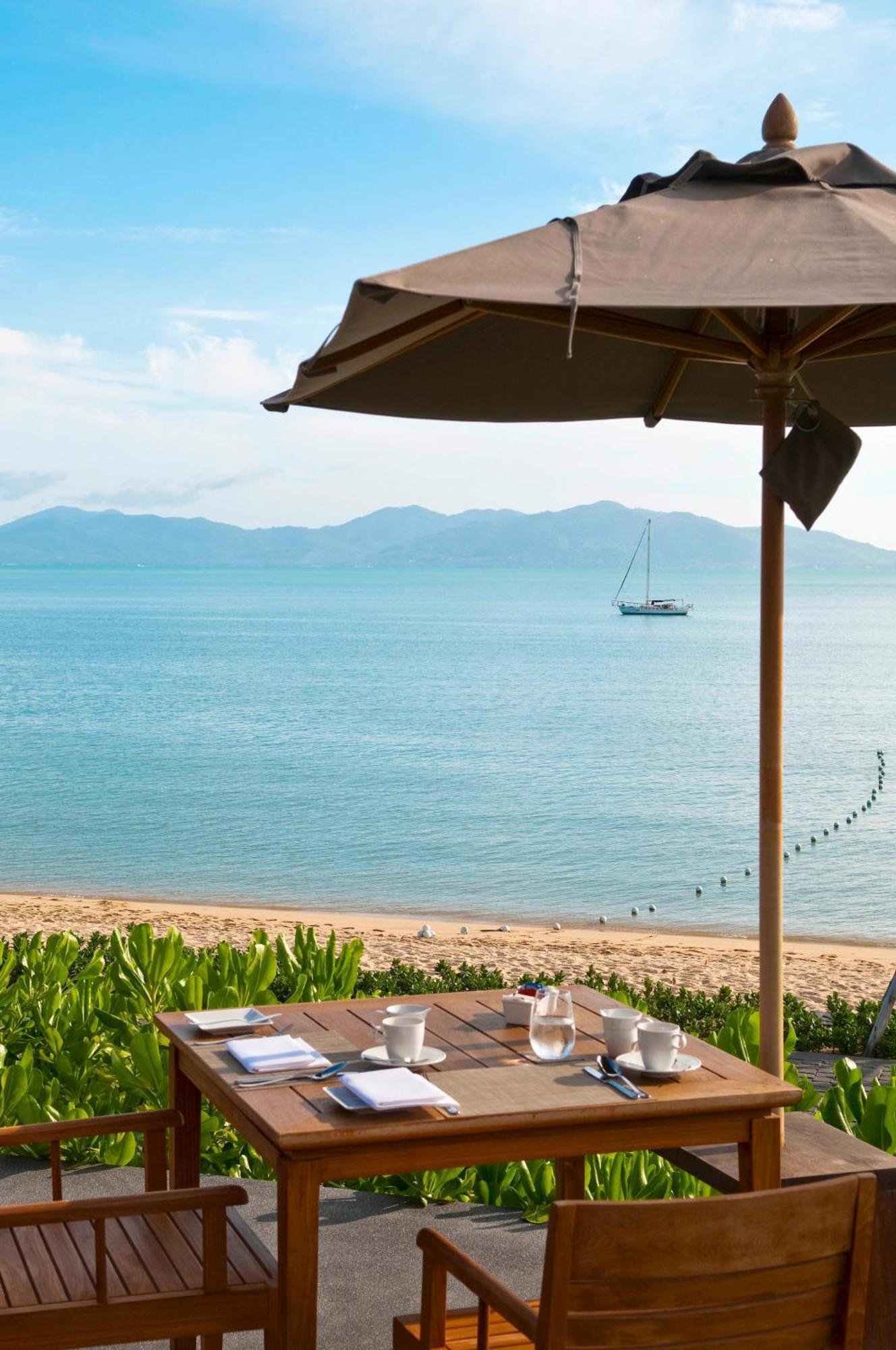 Hansar Samui Resort & Spa - Sha Extra Plus Bophut Exteriér fotografie View of the Gulf of Thailand from the beach at the Royal Paradise Hotel & Spa