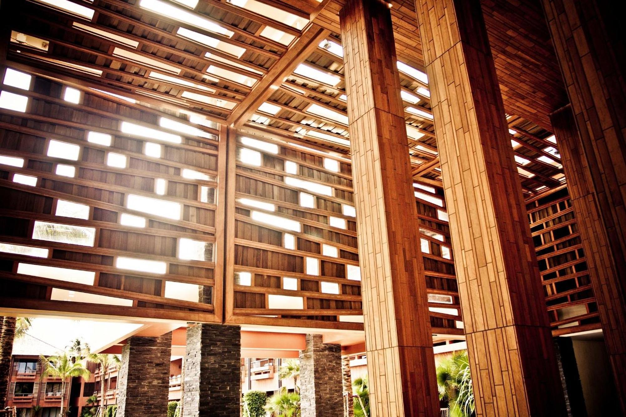 Hansar Samui Resort & Spa - Sha Extra Plus Bophut Exteriér fotografie Interior of the library